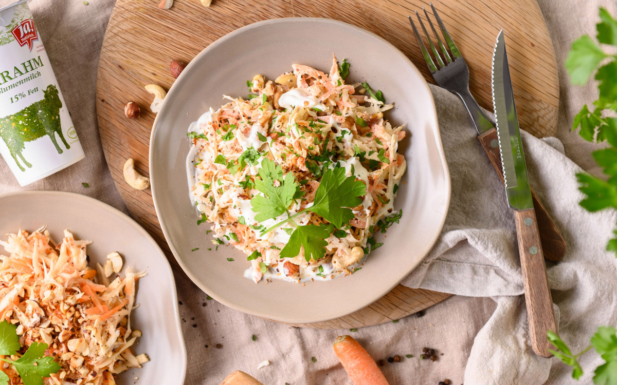 Petersilienwurzel Salat mit Sauerrahm Rezept Ja Natürlich