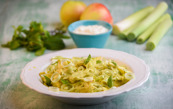 Apfel-Lauchsalat mit Minze | Rezept – Ja! Natürlich